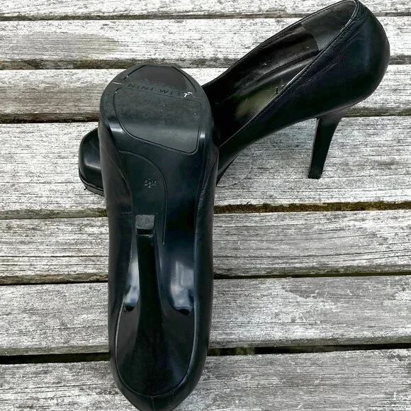 9W Black Leather Platform Pumps - Size 6.5M - Picture 4 of 10